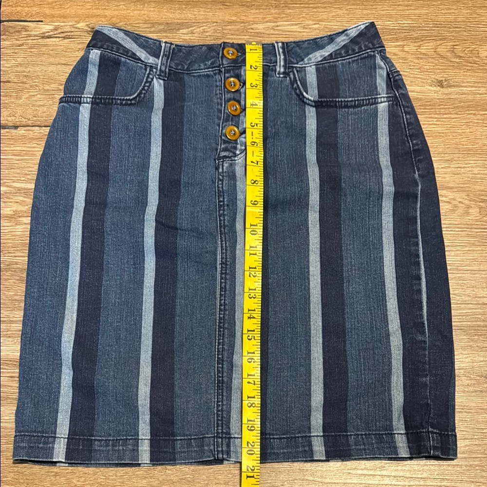 Maeve by Anthropologie Striped Button Front Midi Denim Skirt Size 6 - Picture 5 of 7